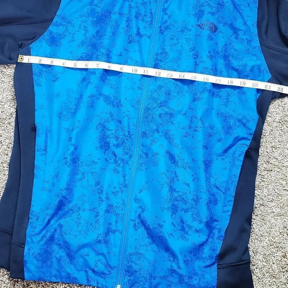 The North Face Navy & Aqua Blue Nylon Jacket